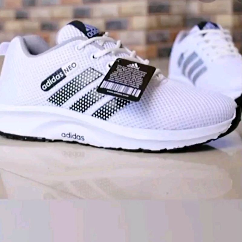 #sepatusneakers #lakilaki #sekolah #nurmuflihatin