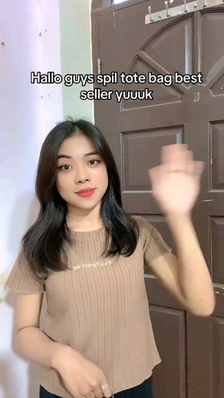 yuhuuu langsung CO aja ya guys#bercyanda #totebag #tas #shopeevideoviral #taswanita #tottebag #viral #tasmurah #foryou