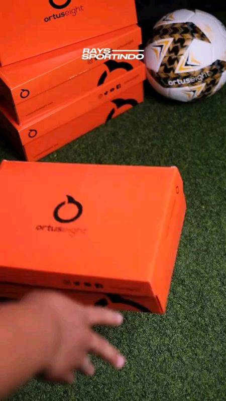 Ortuseight Olympico V3 FG #fyp #shopeevideo #ShopeeVideoCreator #shopeevideoviral  #football #soccer #asmr #ortuseight