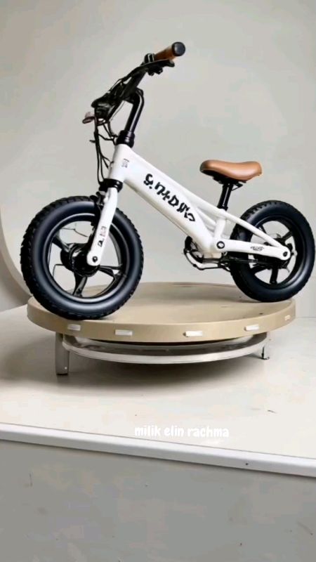 #balancebike #balancebikeindonesia #sepeda #bike #hadiahulangtahun #sepedaanak #sayanganak #kadoanak #toddler #outdoor #bermain #mainananak #fyp