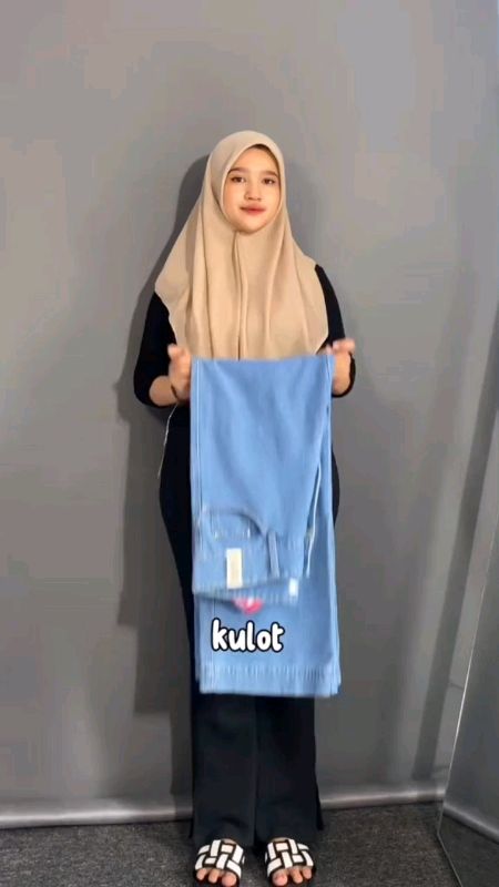 Jumbo High Waist Kulot Loose Jeans Big Size 27-42#kulotmurah #kulothighwaist #kulotwanita #kulotjeans #celanamurah #celanawanita #RacunShopee