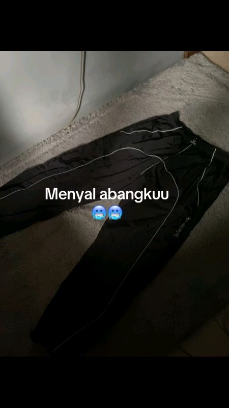 celana parasut panjang strip #celanamurah #RacunShopee #RacunShopeeCheck #ShopeeCOD #shopevideo