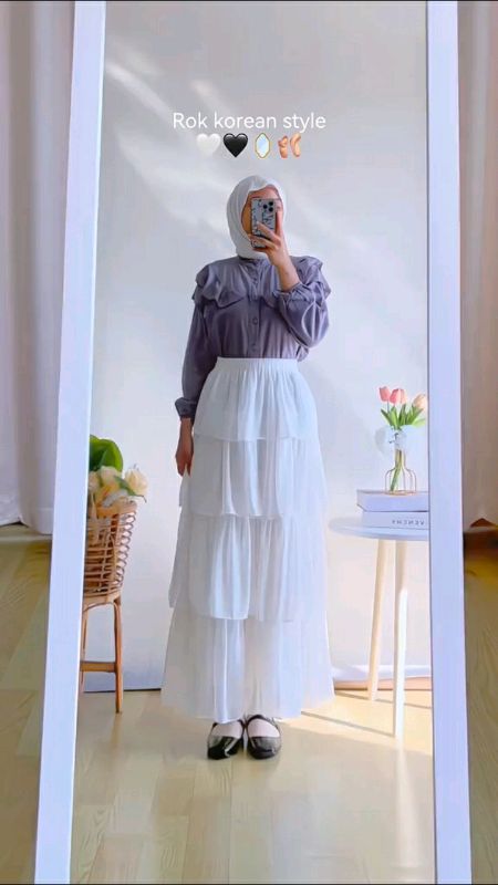 gemess bangett ga sih rok nya?#rokcerutypremium #RacunShopee #shopeevideo #ootdhijabstyle #outfitoftheday #SpillBawaBerkah