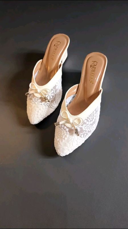 sandal brukat cantik#sandalbrukatwanita #sandalpesta #ViralDiShopeeVideo #BadaiTapiBudget #TermurahDiShopee #svhaikal #sandalkondangan #GratisOngkirRP