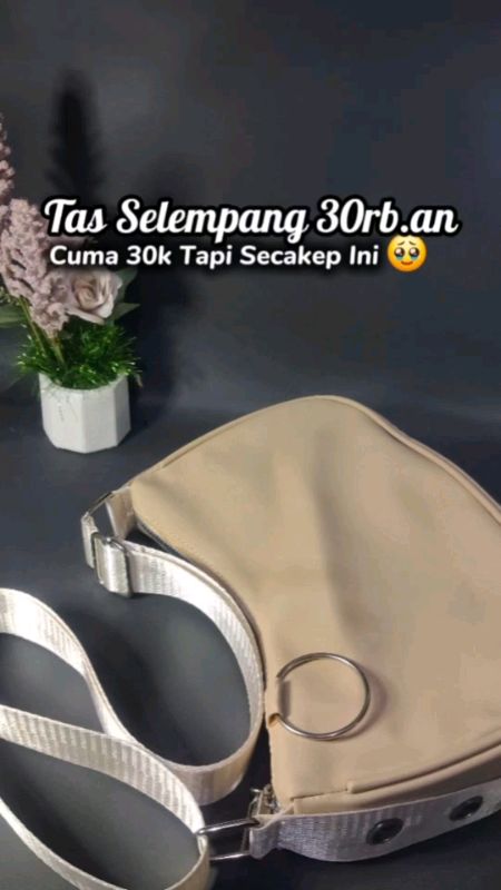 #taswanita #tasselempang #tasmurah #taskoreanstyle #slingbag  #taswanitamurah #TasKekinianElegan #GaNyeselBelilni #SpillRacunShoopee #fyp #taskonser