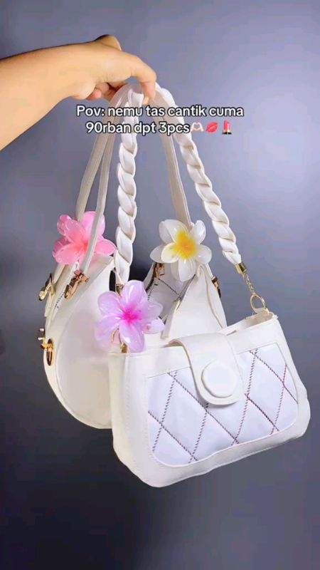tas cantik 90 rbuan dapat 3pcs#taswanita #tascantik #tasmurahberkualitas #tasmurahkualitaspremium #tascabtikkekinian #SohopeeCOD