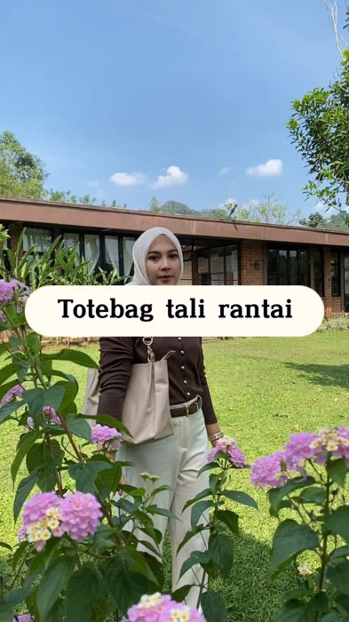 Totebag simple tapi keren #totebag #ShopeeCOD #SpillRacunShopee #ShopeeFashionHaul #ShopeeLook #racunshopee