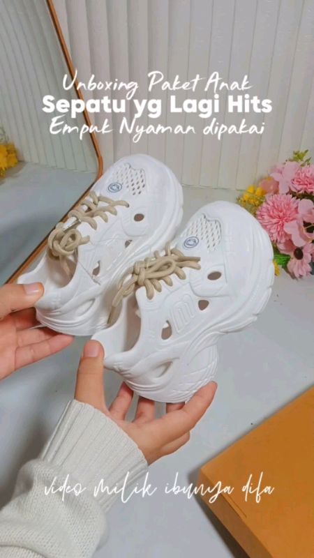 ternyata ad size untuk dewasa jga loh cek dikeranjang bawah ya #sepatuanak #sepatuolahraga #sepatukaretanak #sepatuanakcantik #RacunShopee #fypshopee