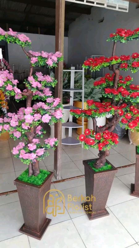 pohon hawai artificial tinggi 140 cm jumbo / bunga hias sudut / pohon bunga hawai artificial / bunga dekorasi ruangan#pohonhawai #bungahiassudutruanga
