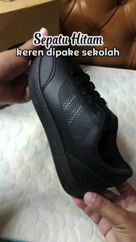 sepatu hitam anak sekolah #sepatu #aerostreet #rekomendasi #ViralDiShopeeVideo #GratisOngkirRP0