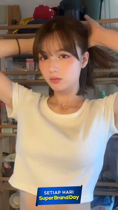 Crop Knit #fypdongggggggg #shopeevideo #ShopeeLook #fypシ #SpillRacunShopee #croptop #cropknit