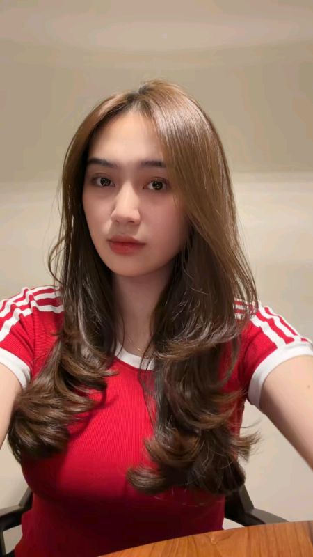 #bajuwanita #kaoswanita #Otddwanitakekinian #ootd #OOTDFashionShopee #croptop #ootdsimple