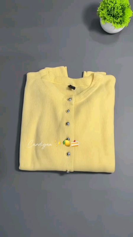 bawa ke pantai cakep bgt ni😍✨🏖️🌻#cardigan #cardiganpantai #caediganoutfit #ShopeeLook #ShopeeCOD #ShopeeBeautyHaul #fyp #GratisOngkirRP0