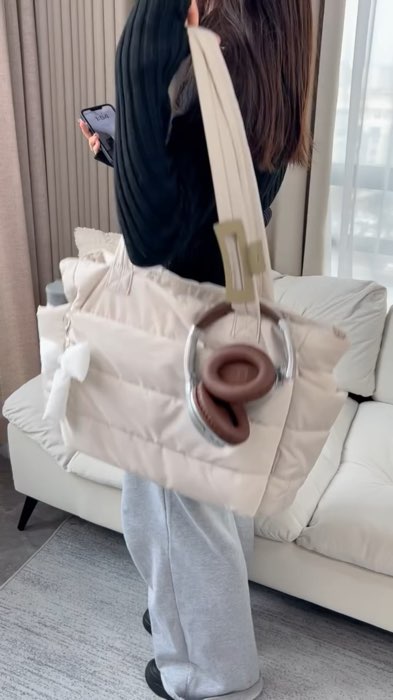 Tas Tote Ringan Waterproof ✅. #RacunShopee #RacunShopeeCheck #DiskonRacunShopee #ViralDiShopeeVideo #GratisOngkirRPO #kontenkreator #shopeeaffiliate