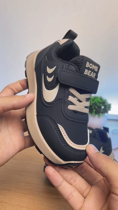 Sepatu Anak Premium Sneakers Balita Anti Licin Breathable #sepatuanak #sepatubalita #sneakersanak #GakNyeselBeliIni #PromoNonStop #ShopeeCOD
