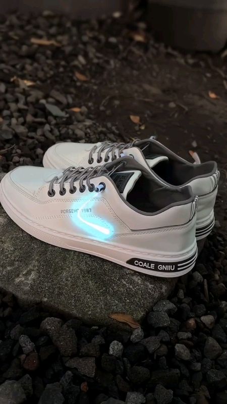 anjlok parah harganya sumpah#sepatumurah #sepatupria #sepatuputih #sepatusekolah