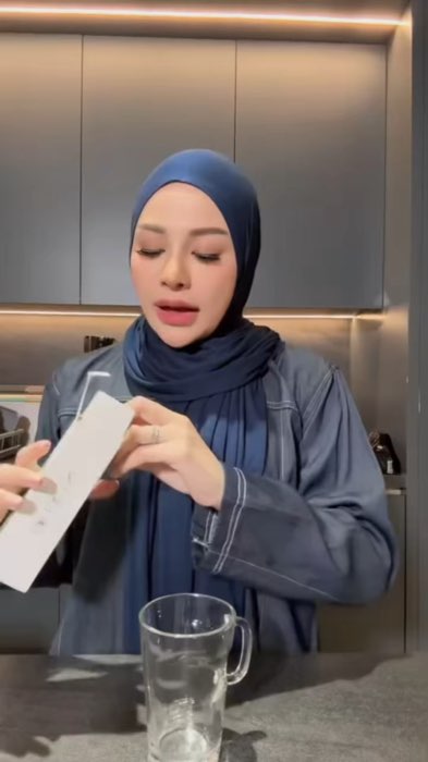 #pelangsingbpom #kalon #kalontea #tehherbal #tehpelangsing #aureliehermansyah10 #SpillRacunShopee #shopeevideo #SpillBawaBerkah #RacunShopee #viral #y