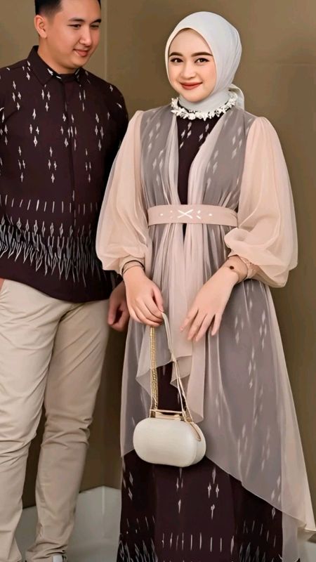 ⭐⭐⭐⭐⭐ Mari Posa Dress Couple Outfit Tenun Kondangan Tenun #gamiscopeltenun #gakislebaran2026 #gamismewahpremium #copellebaran2026 #gamiselegansimple