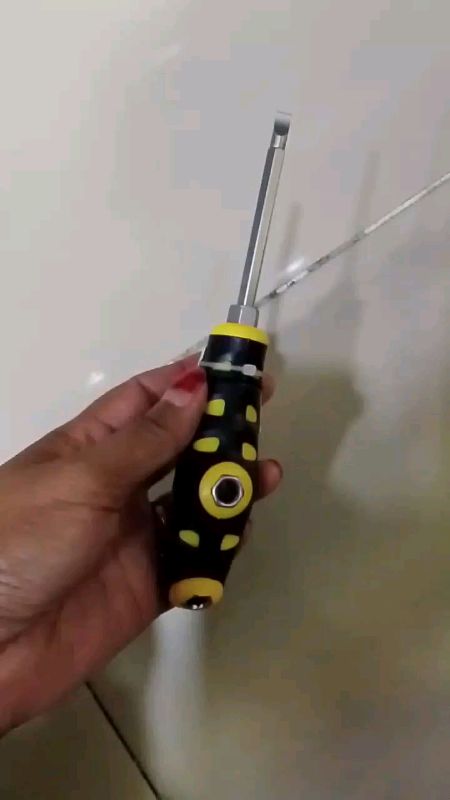 OBENG BOLAK BALIK TEMBUS #obengbolakbalikmagnetmultifungsi #obengbolakbalik #RacunShopee #RacunShopeeCheck #fyp #SpillBawaBerkah