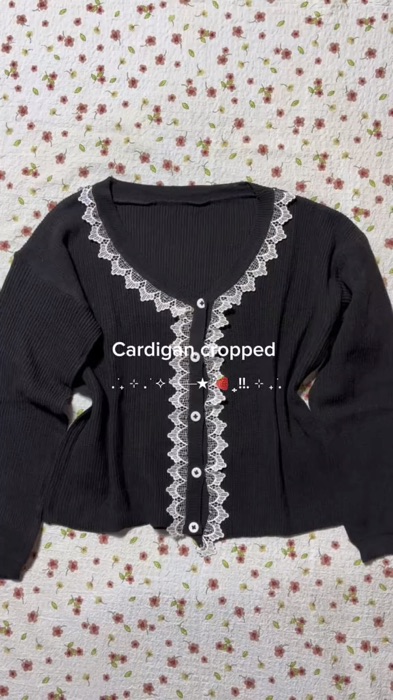 Cute sekalii🍒🌸#cardiganrajut #cardinganlucu #atsanwanitaviral #cardigancrop #cardiganwanita #ShopeeFashionHaul #OOTDFashionShopee #SpillBawaBerkah