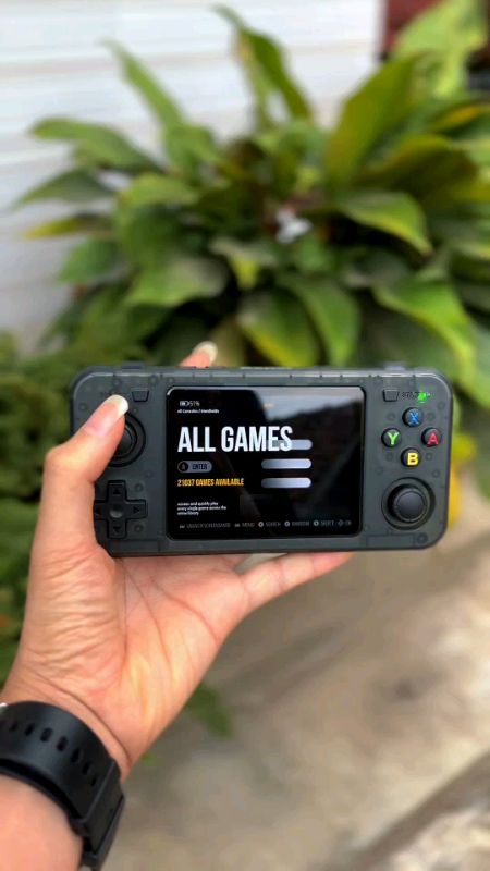 kiumo R36H  GAME KONSOL HD LAYAR #gamekonsol #gameretro #KiumoR36H128G #RacunShopeeCheck #fyp