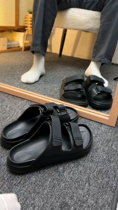 sandal nya bisa di adjust ya guys #RacunShopee #GratisOngkirRP0 #ViralDiShopeeVideo #SpillRacunShopee #sandalmurah #sandalslide