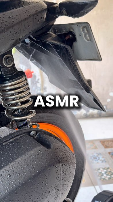nyuci motor kesayangan #fyp #shopeevideo #cucimotor #alatcucimotor