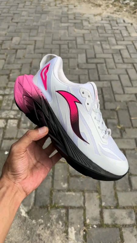 GOKIL CAKEP BANGET SEPATUNYA GENK🤯, CEKOUT MUMPUNG MASIH ADA STOK GASKENN!! #sepatukalcer #sepatukekinian #sepaturunning #DiskonRacunShope #CODinApa