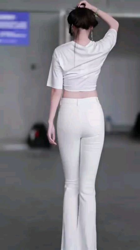 Celana Cutbray Jeans Highwaist Wanita #RacunShopeeCantik #RacunShopeeOutfit #GakNyeselBeliIni #wajibpunya #GratisOngkirRP0 #viralvideo #fyp #happyshop