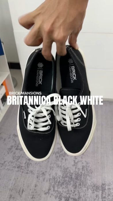 Sepatu yg cocok buat segala acara #sepatusneakers #sepatuhitam #sepatusekolah #ShopeeFashionHaul
