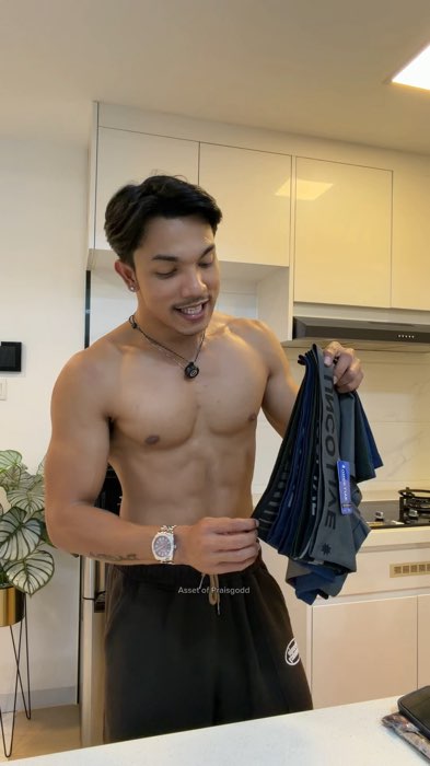 Boxer premium lagi promo 4+2 harga murah#boxerpria #boxermurah #ShopeeLook #ShopeeFashionHaul #shopeevideo #RacunShopee