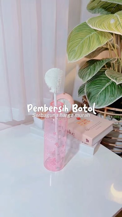 Sikat botol serbaguna yang harus bunda punya di rumah#sikatbotol #sikatbotolsilikon #pembersihbotol #RacunShopee #ViralDiShopeeVideo #TermurahDiShopee
