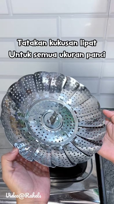 Tatakan kukusan lipat bisa menyesuaikan ukuran panci di rumah #tatakankukusan #kukusanlipat #tatakankukusanstainless #peralatandapur #RacunShopee