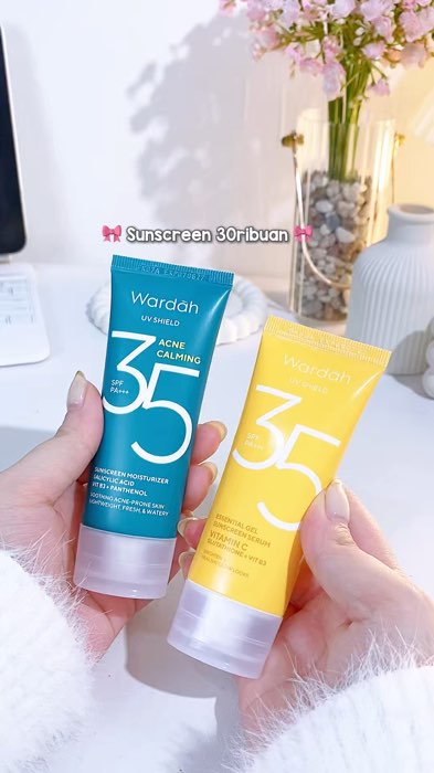 #suncreenviral #WardahUVShield #wardahsunscreenspf35 #wardahsunscreen #sunscreenspf35