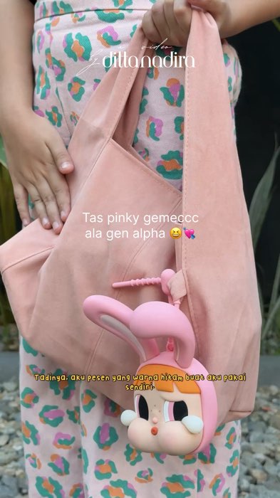 #taswanita #taskecilserbaguna #handbag #shoulderbag #tasanaklucu
