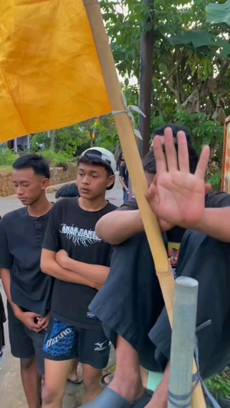 Umbul umbul segitiga agustusan #umbulumbul #umbulumbulmerahputih #umbulumbul17agustus #umbulumbulmurah #umbulumbulwarnawarni #umbulumbulgaruda