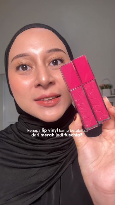 OMG lip vinyl shade 9 10 cantik banget! #lipvinyl #lipstick #omglipvinyl #lipvinylomg #ShopeeBeautyHaul #OMGombrelips #omgbeauty