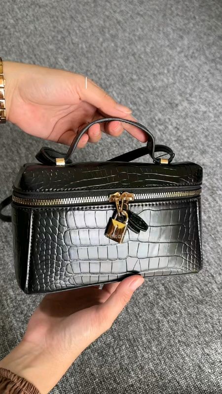 tas kekinian #SpillBawaBerkah #ShopeeCOD #GratisOngkirRP0 #ShopeeLook