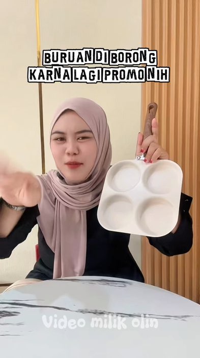 Wajan sudah 4 lubang donk #GratisOngkirRP0 #Diskon50Persen #ViralDiShopeeVideo #wajanantilengket #wajan4lubang