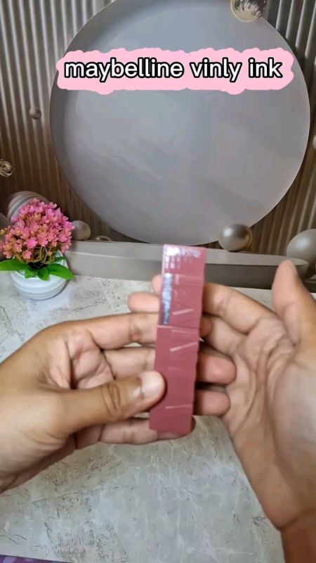 maybelline vinly ink#maybellinevinylink #maybellineindonesia #Maybelline #lipstikglossytahanlama #lipstikglossymatte #RacunShopeeCheck #racunshopeee