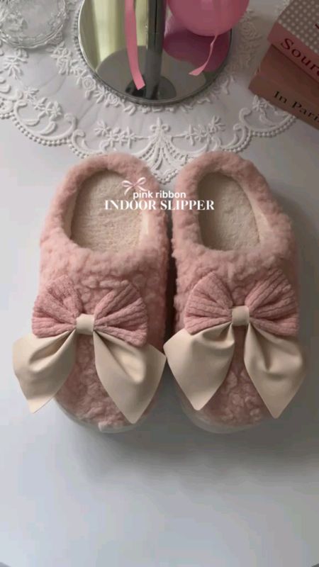 Pink Aesthetic Sandal 💖👑 #sandalwanita #sandalaesthetic #sandalwanitapink #sandalrumahempuk #sandalrumahanwanita #sandalkamar