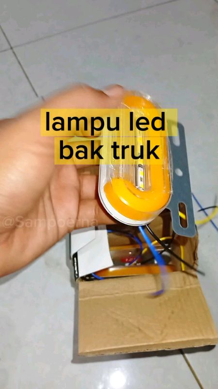 lampu led bak samping model oval kecil 12V-24V  #lampubaktruk #lampubaksamping  #SpillBawaBerkah  #SpalSpilracunShopee  #ShopeeCOD #VidioViralDiShopee