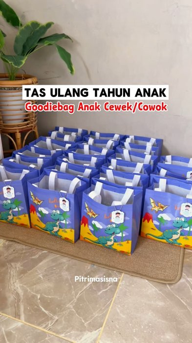 Cuma seribuan aja #tassouvenirulangtahun #tashampersulangtahun #tasulangtahun #GratisOngkirRP0 #PromoNonStop #ViralDiShopeeVideo #SpillBawaBerkah