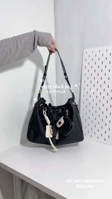 #taswanita #taswanitamurah #taswanitakekinian #taswanitaselempang #tasbahu #totebag #slingbag #lavinjebag #ViralDiShopeeVideo #PromoNonStop #fypシ