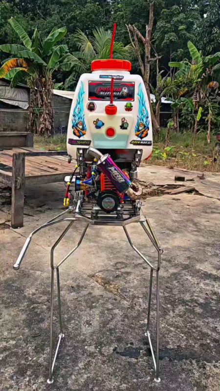 Sprayer dan stand penyangga spraywr. #spayerelektrik #sprayer #stand
