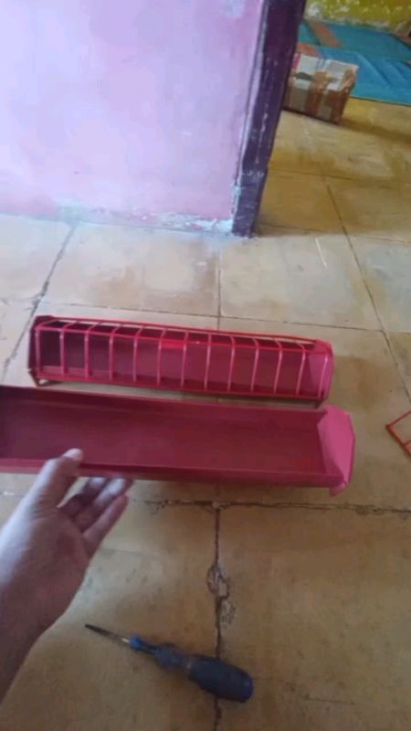 Tempat pakan ayam anti tumpah #tempatpakanayama #komunitasayambangkok