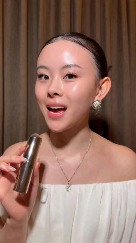 My skin but very much better 🩷 #RacunShopee#RacunShopeeCheck#SpillRacunShopee#SpillBawaBerkah#timephoria#skintint#foundation#foundationstick#makeup