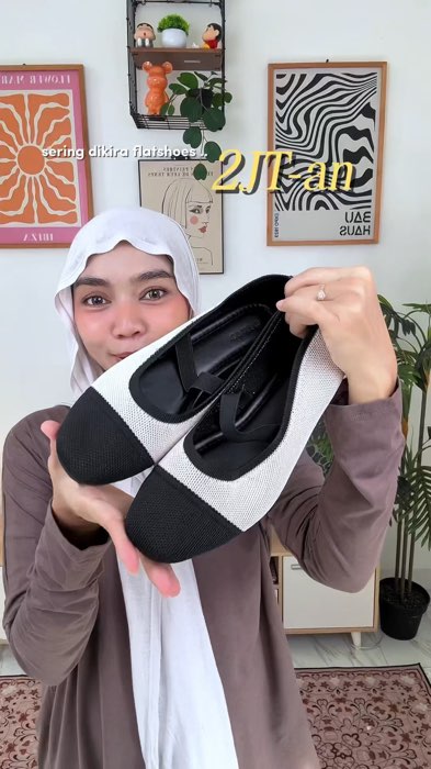 kaya Flatshoes 2jt an???🫣#RacunShopee #ShopeeFashionHaul #Diskon50Persen #PromoNonStop #SpillBawaBerkah #flatshoes #flatshoeswanita #flatshoesmurah