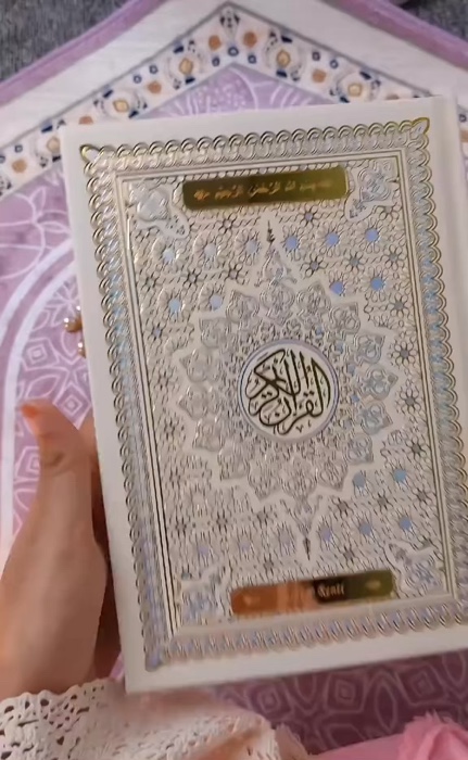 #alqurancustom #alquranseserahan #seserahanpernikahan #RacunShopee #shopeevideo #ShopeeCOD #ViralDiShopeeVideo #fypシ #fypdongggggggg #SpillBawaBerkah