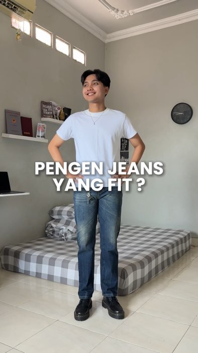 pengen jeans yang fit tapi looknya tetep cakep? ya pake trondheim ini aja #jeans #regulerjeans